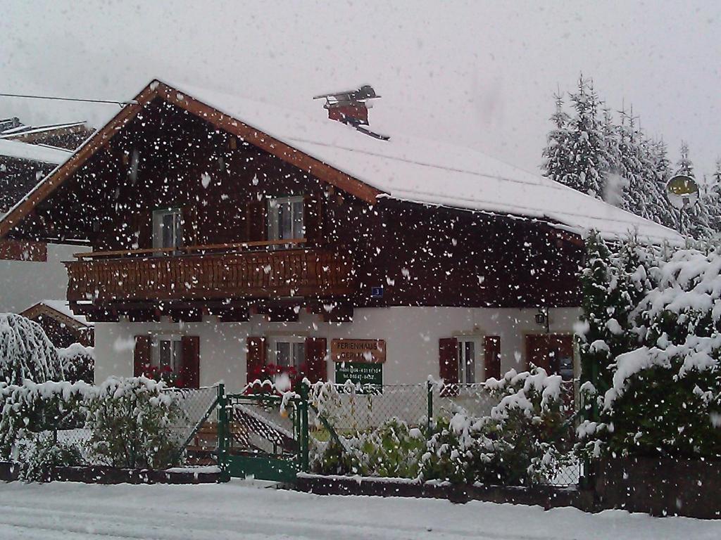 Willa Ferienhaus Gerlinde II Kaprun Pokój zdjęcie